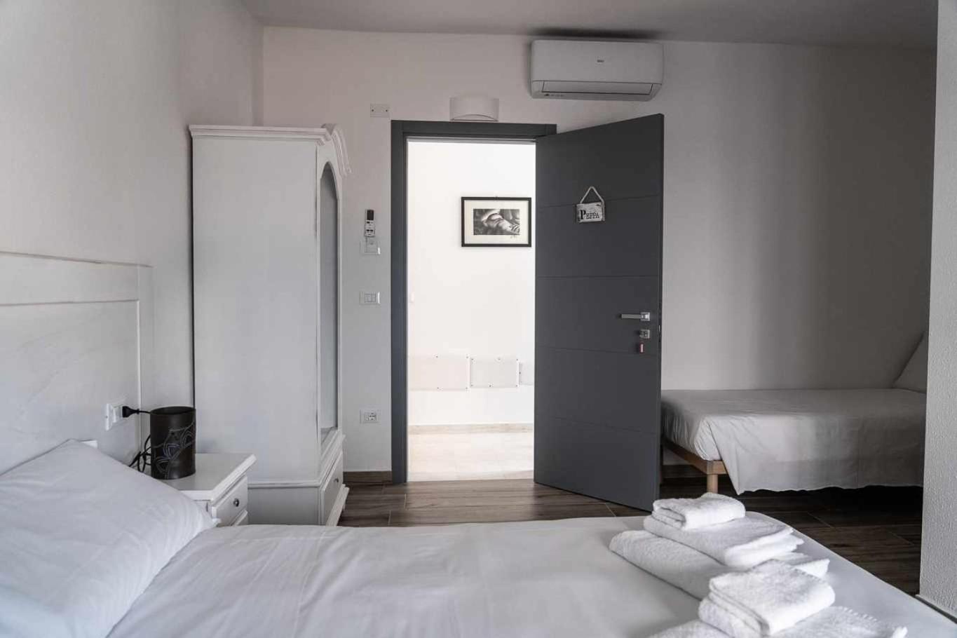 Domo Orise Alloggio In Pieno Centro Orosei Chambre photo